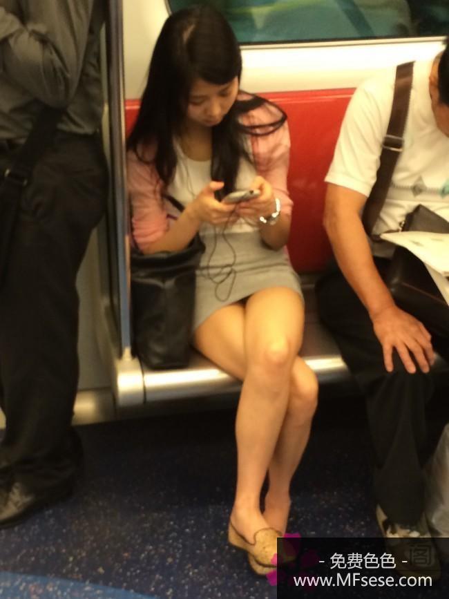 27c284eec6cda857fefc21997c099b4bd550c3e221ff17db.jpg