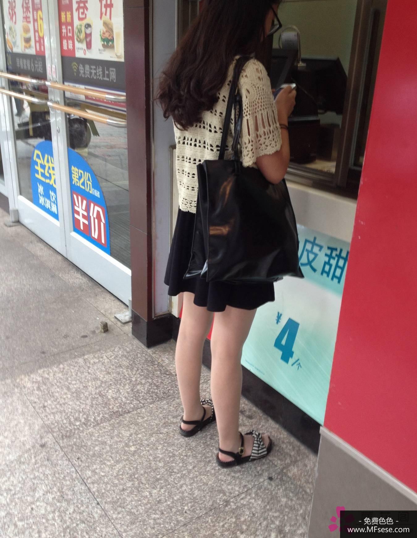1506290850eaac9ec79bdc89b8.jpg
