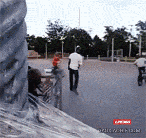 135b6d629ab136baa304f5b354cb3f98.gif