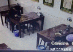 t01ef81f8f131c63aef.gif