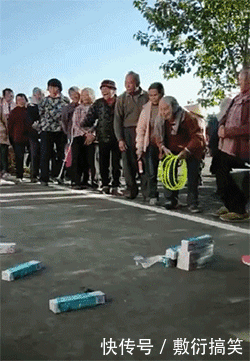 t017ba9e832419a375e.gif