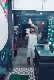 1885cdd83bc70f3f80d4851c89085358.gif
