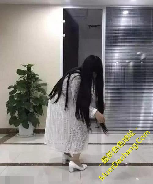 b3c9916c0e824cf6ac1be4cb43cc6937.jpeg