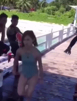 t012b8ad415d0b0bbd8.gif