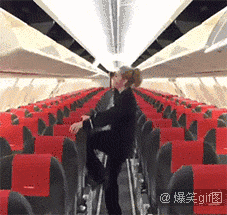 46b765064ef94dafa1f2ee75bce946e3.gif