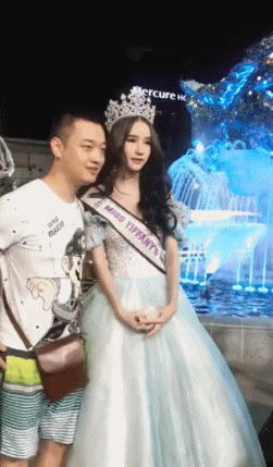 edbd907a97912d4fdc43398177615141.gif