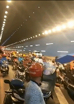 t01d986ac32c97ed1fb.gif