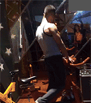 t01903218c57cb529a1.gif