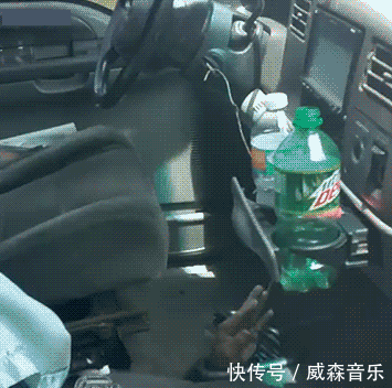 t01a7f6b2c8e11e7262.gif
