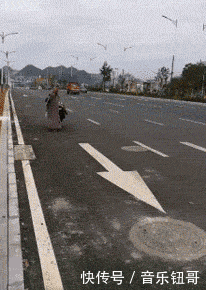 t01fc0048a8842d4c0f.gif