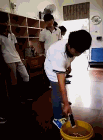 574f9e6db10f03b5466eb9417aaf2430.gif