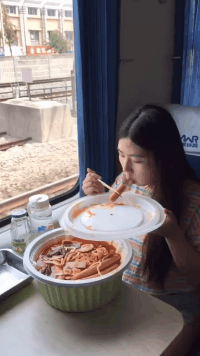 7c873dfb3b3a44939b7c9d88a5311991.gif