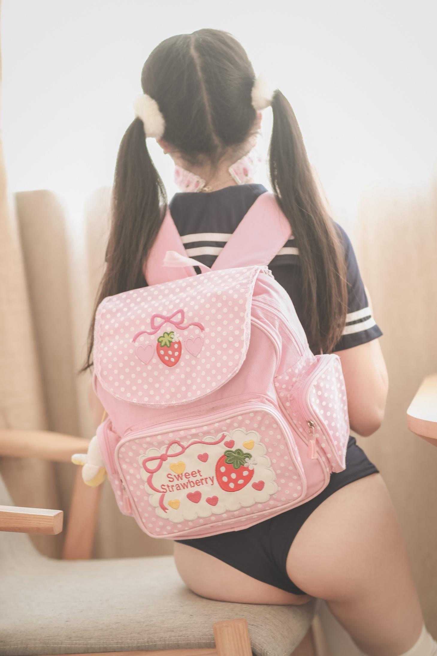 3dac90d6e16686d7bf3ac13971be796e.jpg
