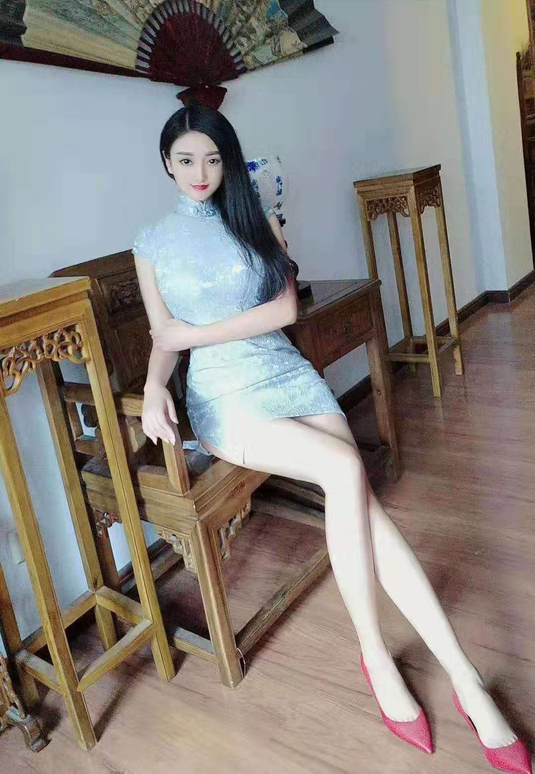 6c8fe7cd8e4ee6e9b5ee91799a30c35b.jpg