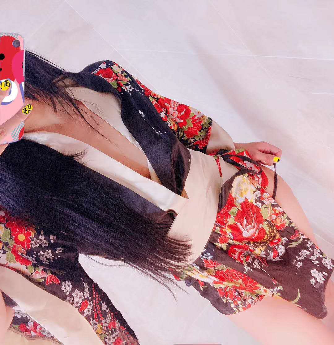 8e83db627bfecdcbc3bec1890c76be57.jpg