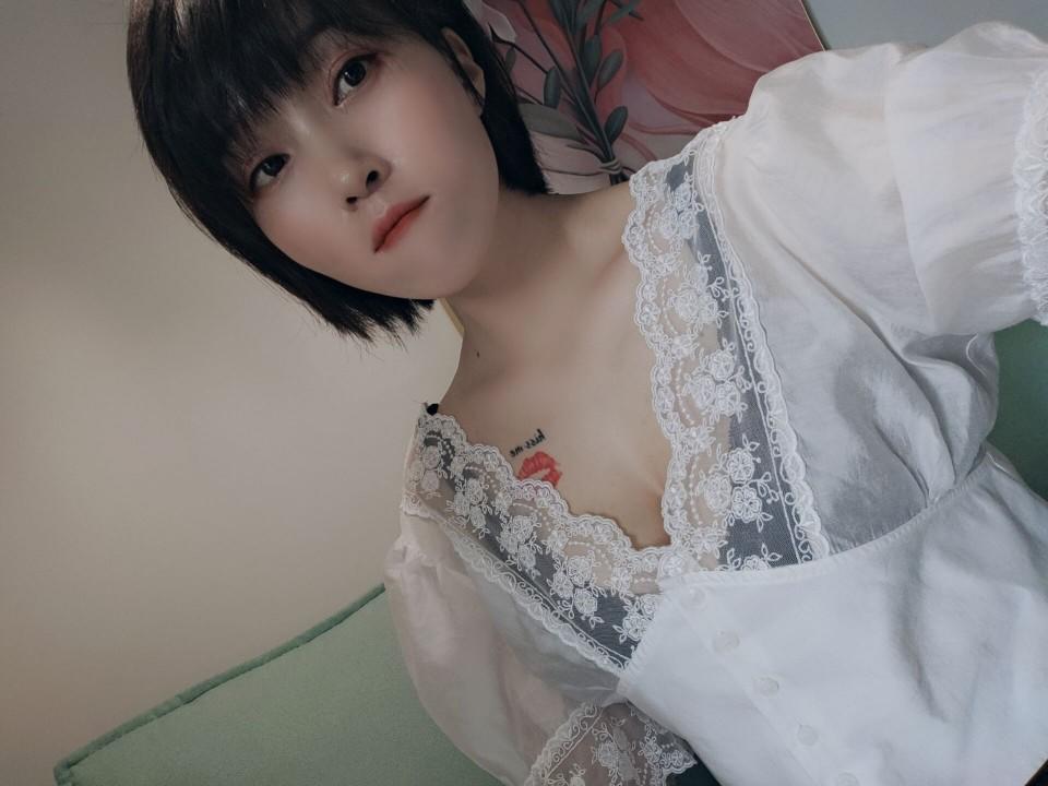 18e83fed60c8931d84a7439ac60c555d.jpg