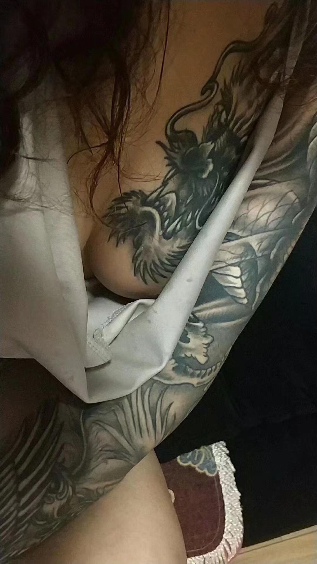 233f1635c412038ef825156611b6595e.jpg