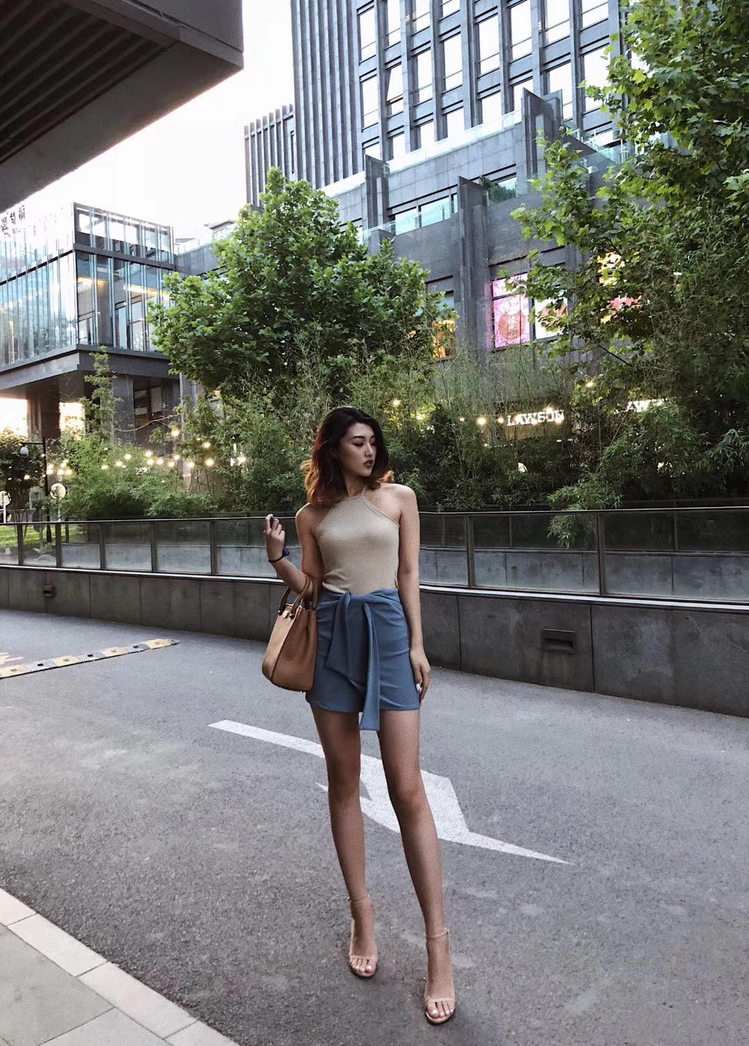 aca806a23e92a603a80f04026c6dc5d1.jpg