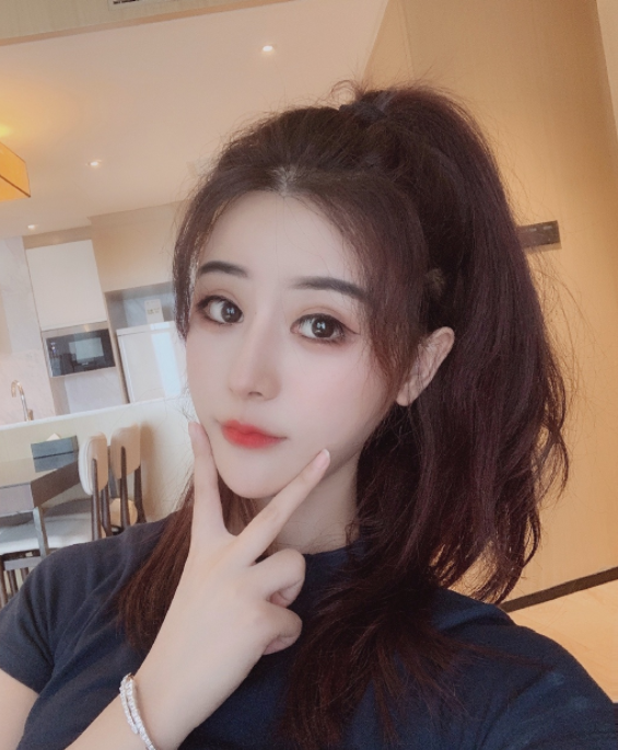 诗诗。.png