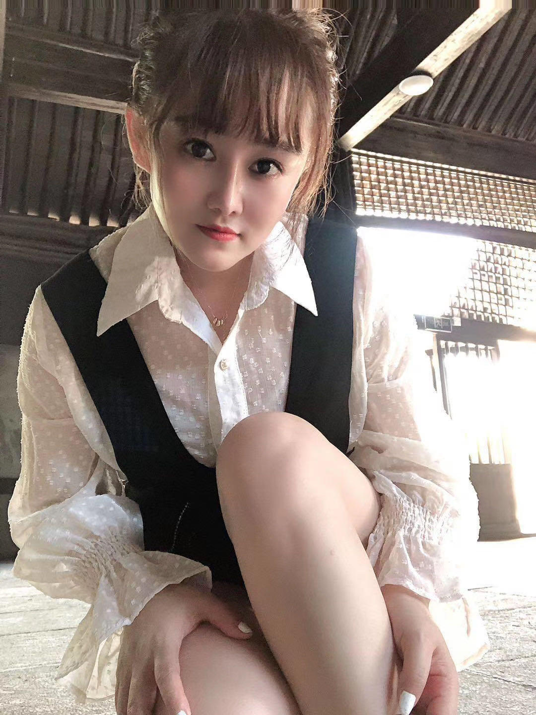 c292d826e10f4fb70f9f4a13f1a7ff70.jpg