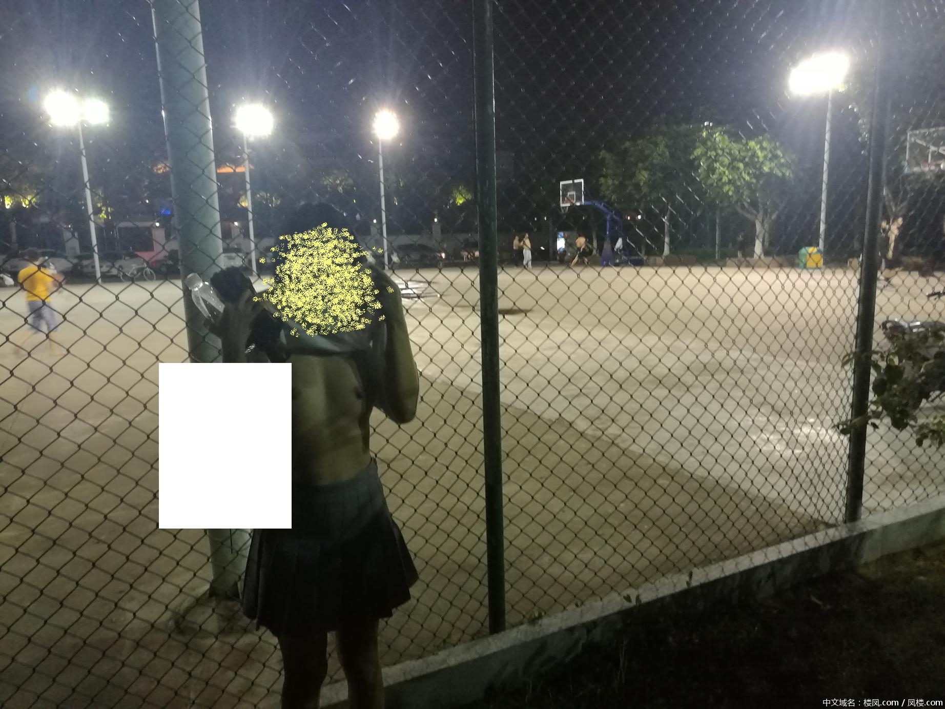 lty6xu.jpg