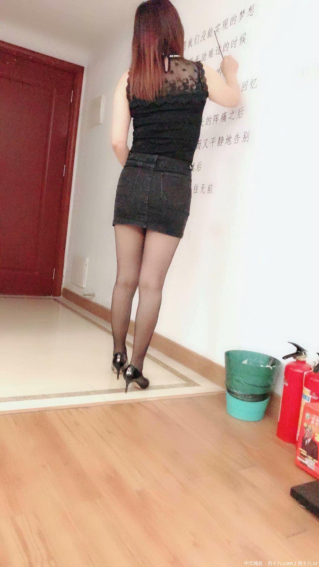 748b19b094f47da4541b3da5da408b2c.jpg
