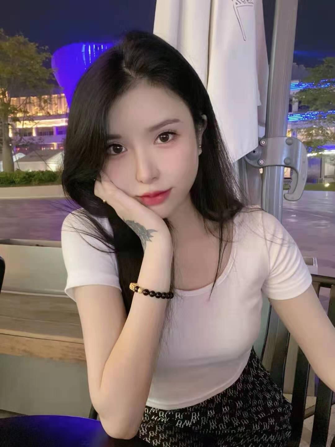 02a507bf1f8ecfcb9676a8260ed34e92.jpg