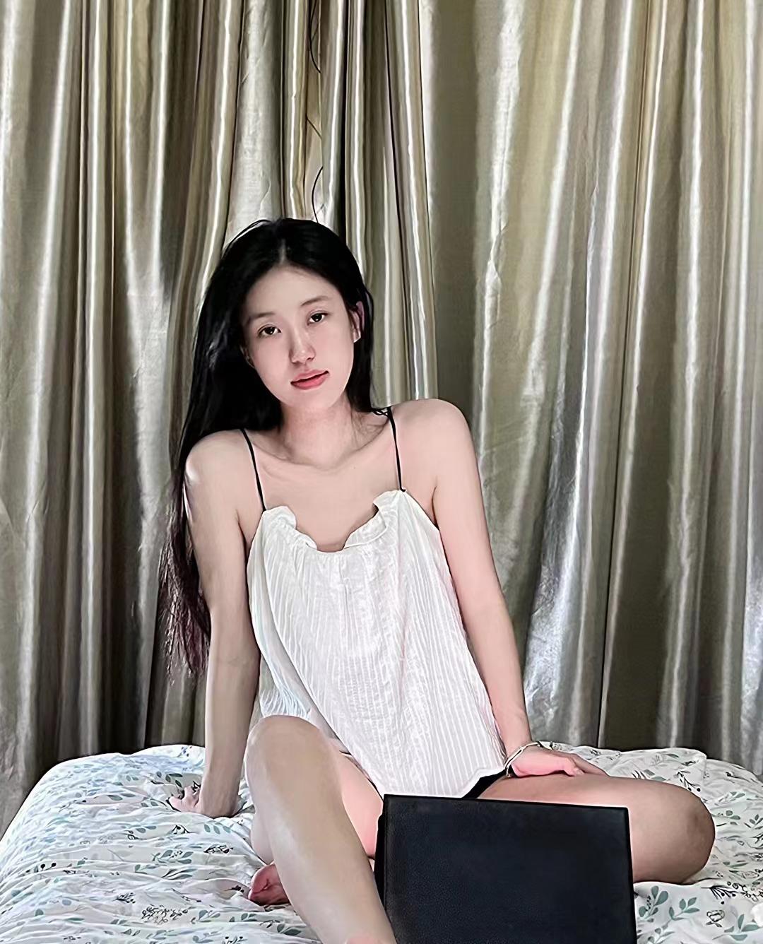 c428fe58df7e5bafd53c8855eee6abc8.jpg