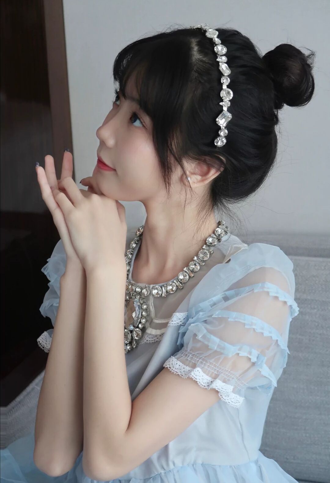 211049l3s3s9432nx1jsng.jpg